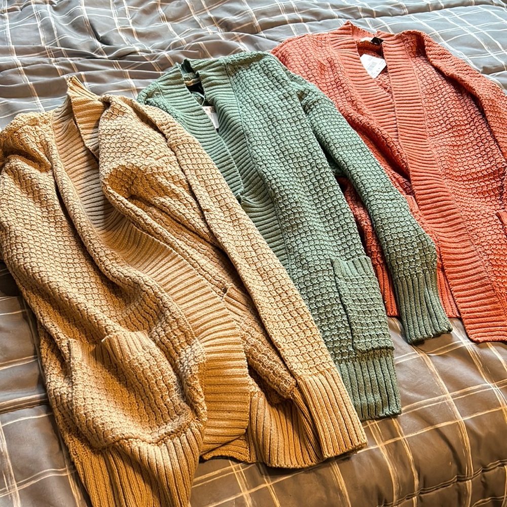 NWT Bundle of 3 American Eagle Cardigans XXS
